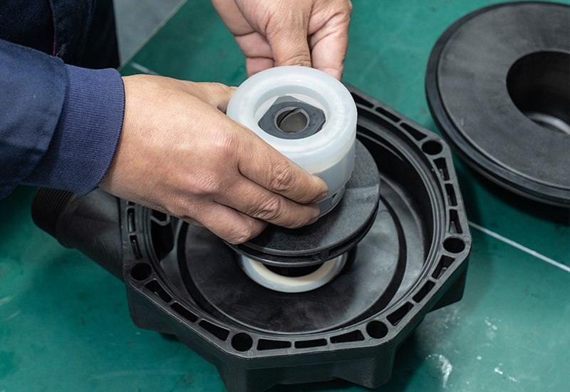 如何切換離心泵?